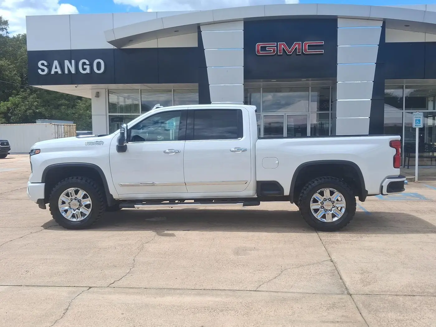 2024 Chevrolet Silverado Hd
