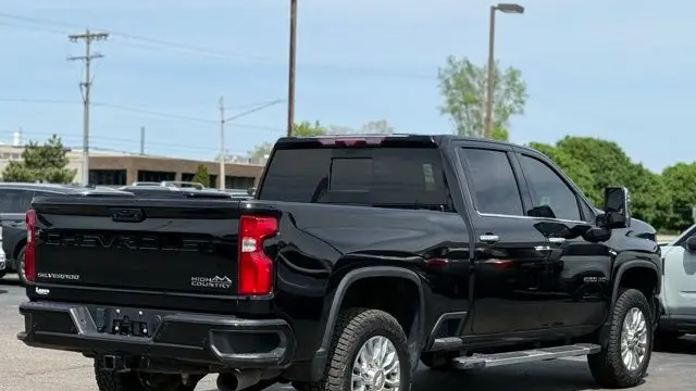 2023 Chevrolet Silverado 2500HD High Country