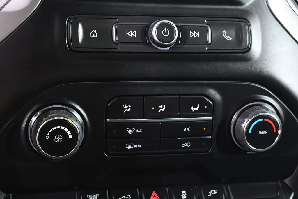 2022 Chevrolet Silverado Hd - $40,955