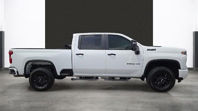 2024 Chevrolet Silverado 3500HD LT
