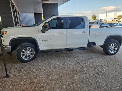 2022 Chevrolet Silverado 3500HD 4X4 LT 4DR Crew Cab LB SRW