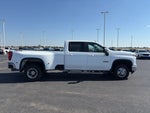 2024 Silverado 3500HD Thumbnail 1