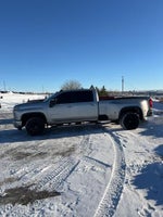 2022 Silverado 3500HD Thumbnail 5