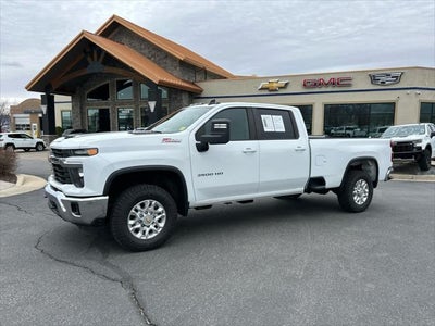 2024 Chevrolet Silverado 3500HD 4X4 LT 4DR Crew Cab SB SRW