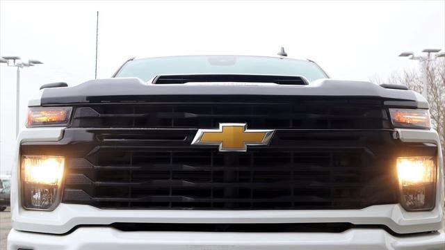 2024 Chevrolet Silverado 3500HD LT