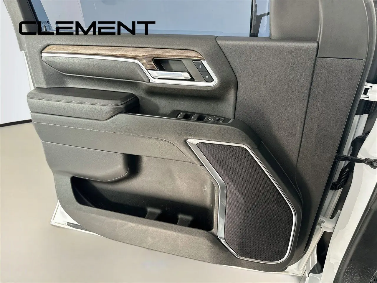 2024 Chevrolet Silverado Hd - $54,289