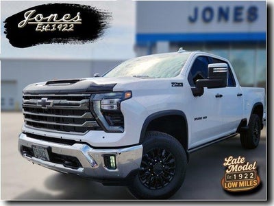 2024 Chevrolet Silverado 3500HD 4X4 LTZ 4DR Crew Cab SB SRW