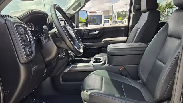 2023 Chevrolet Silverado 3500HD LTZ