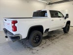 2021 Silverado 3500HD Thumbnail 4