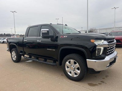 2022 Chevrolet Silverado 3500HD 4X4 LTZ 4DR Crew Cab SB SRW
