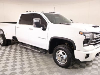 2024 Chevrolet Silverado 3500HD 4X4 LTZ 4DR Crew Cab SB SRW