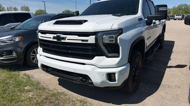 2024 Chevrolet Silverado 3500HD LTZ