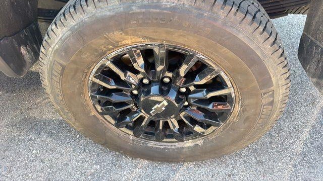 2024 Chevrolet Silverado 3500HD LTZ