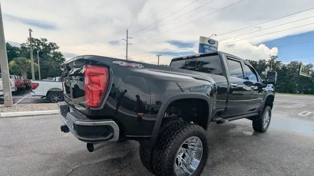 2024 Chevrolet Silverado 3500HD LTZ