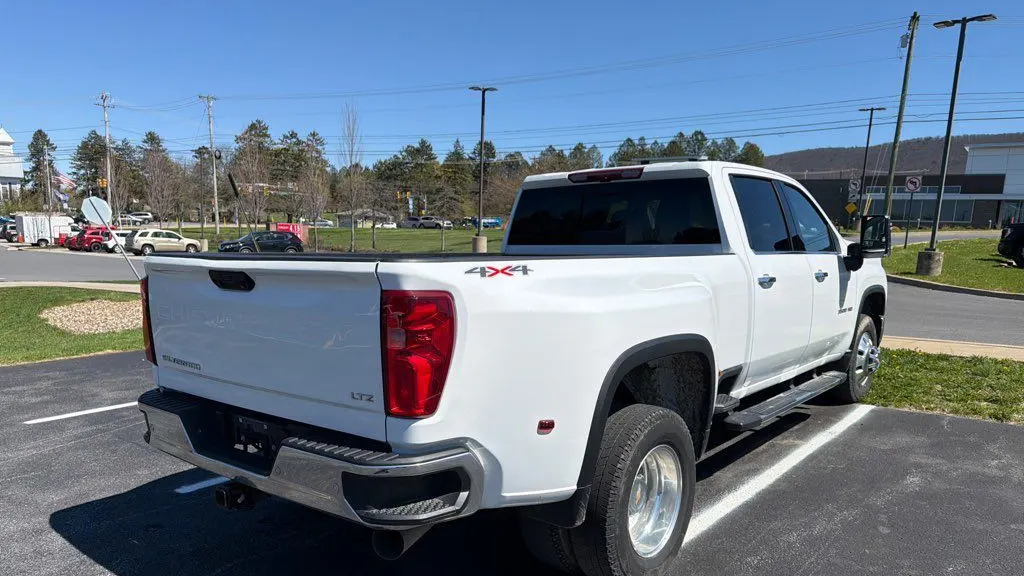 2024 Chevrolet Silverado 3500HD LTZ
