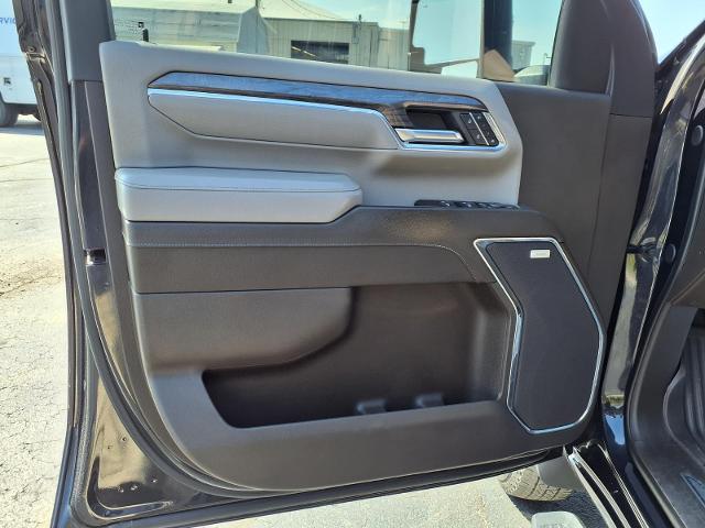 2024 Chevrolet Silverado Hd - $59,900