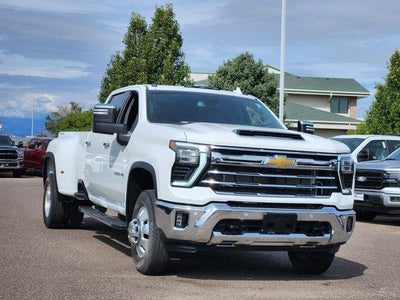 2024 Chevrolet Silverado 3500HD 4X4 LTZ 4DR Crew Cab SB SRW