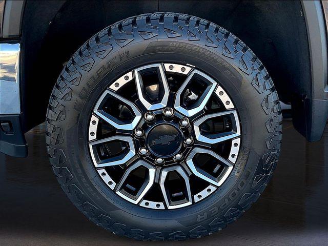 2024 Chevrolet Silverado Hd - $54,525