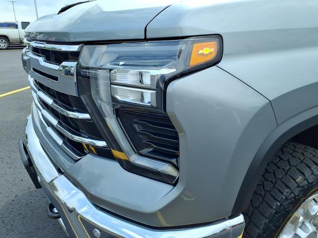 2024 Chevrolet Silverado Hd - $62,990