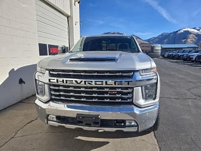 2022 Chevrolet Silverado 3500HD 4X4 LTZ 4DR Crew Cab SB SRW