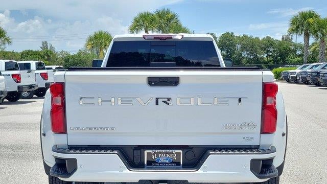 2022 Chevrolet Silverado 3500HD High Country