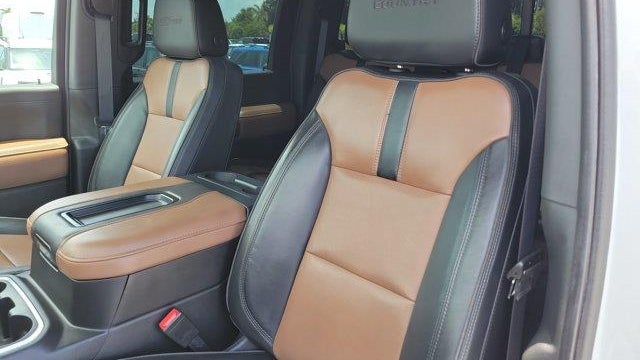 2022 Chevrolet Silverado 3500HD High Country