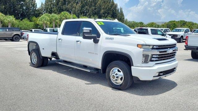 2022 Chevrolet Silverado 3500HD High Country