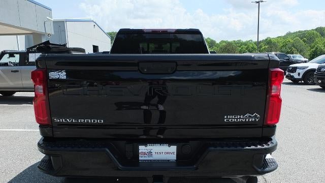 2023 Chevrolet Silverado 3500HD High Country