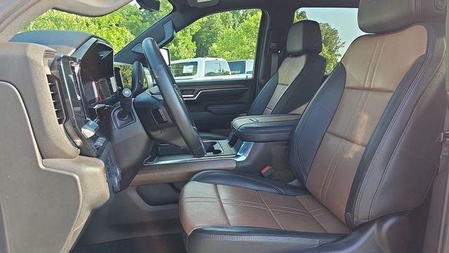 2024 Chevrolet Silverado 3500HD High Country