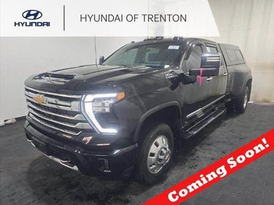 2024 Chevrolet Silverado 3500HD 4X4 High Country 4DR Crew Cab SB SRW