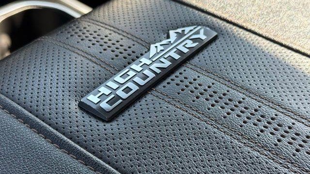 2024 Chevrolet Silverado 3500HD High Country