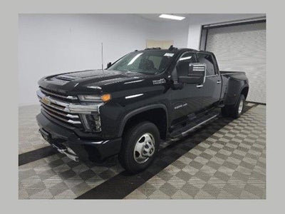 2022 Chevrolet Silverado 3500HD 4X4 High Country 4DR Crew Cab SB SRW