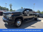 2022 Silverado 3500HD Thumbnail 9