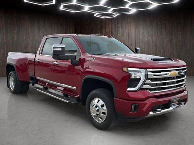 2024 Chevrolet Silverado 3500HD 4X4 High Country 4DR Crew Cab SB SRW