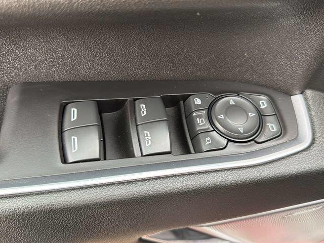 2024 Chevrolet Silverado Hd - $72,654
