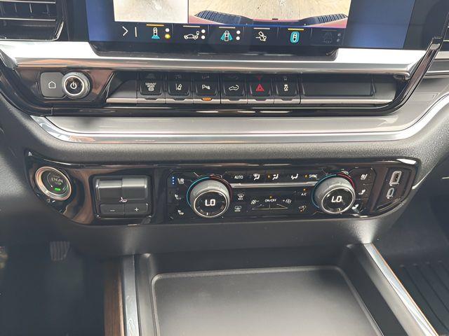 2024 Chevrolet Silverado Hd - $72,654