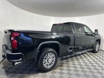 2022 Silverado 3500HD Thumbnail 4