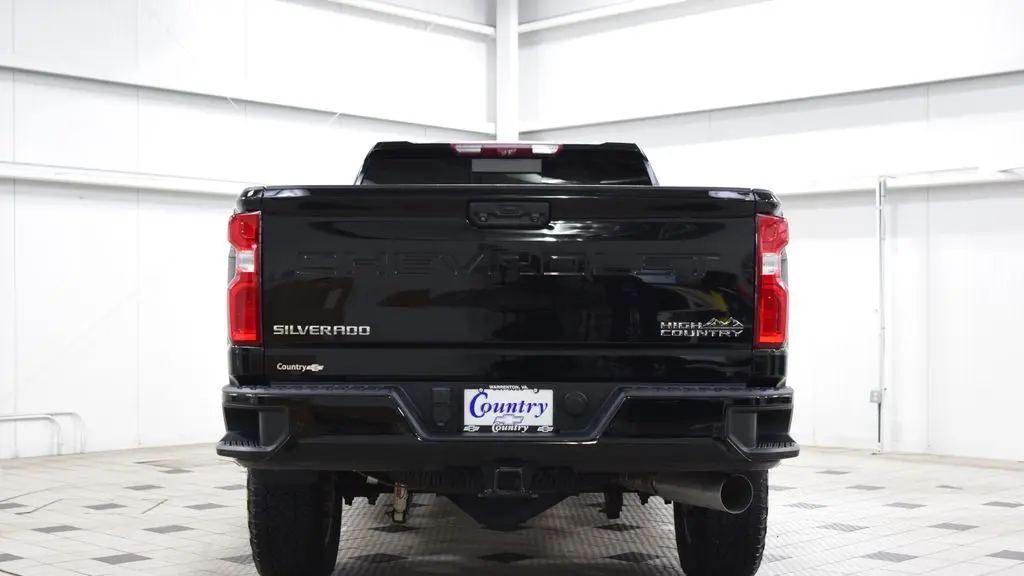 2022 Chevrolet Silverado 3500HD High Country