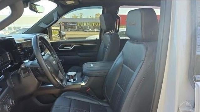 2024 Chevrolet Silverado 3500HD High Country