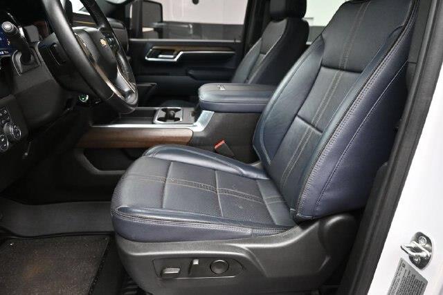 2024 Chevrolet Silverado Hd - $61,720