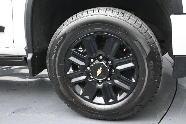 2024 Chevrolet Silverado Hd - $61,720