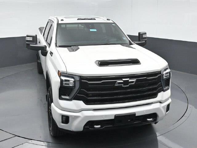 2024 Chevrolet Silverado Hd - $61,720