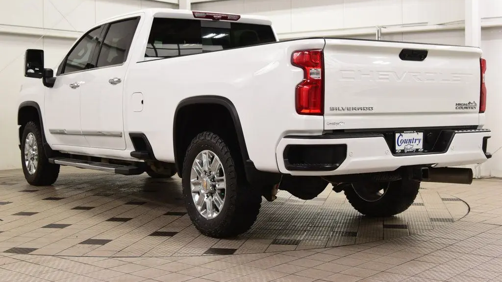 2024 Chevrolet Silverado 3500HD High Country
