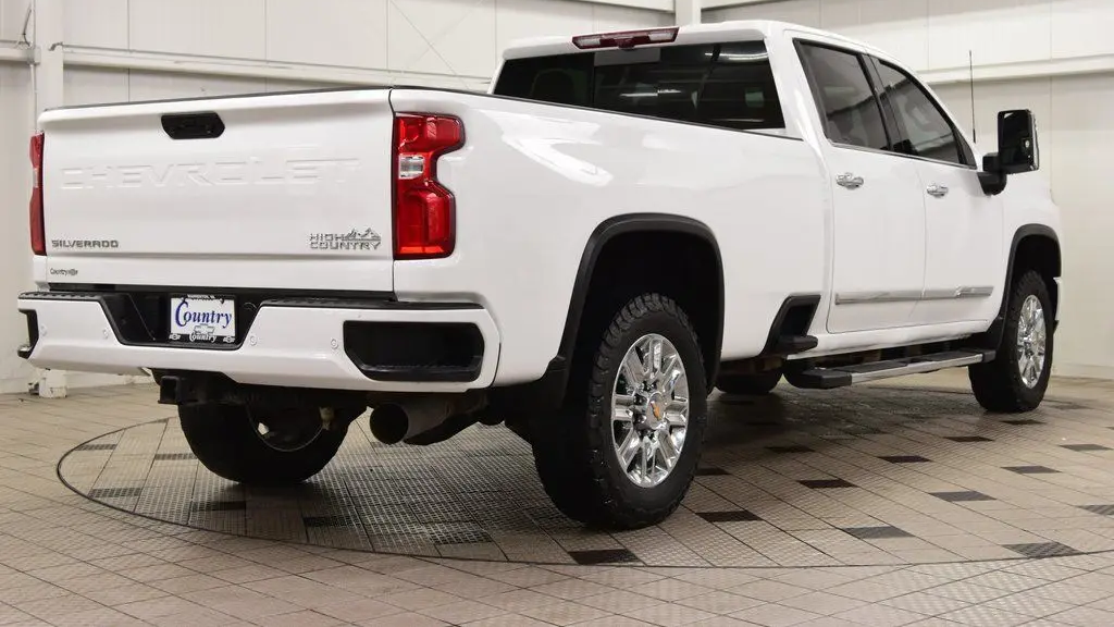2024 Chevrolet Silverado 3500HD High Country