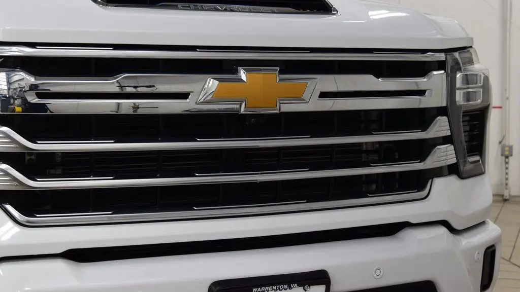 2024 Chevrolet Silverado 3500HD High Country