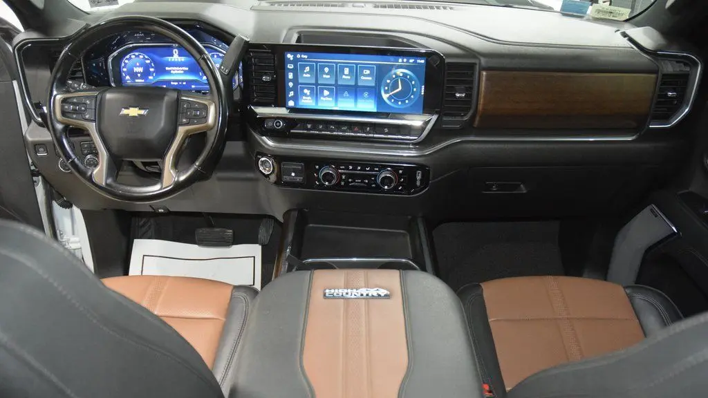 2024 Chevrolet Silverado 3500HD High Country