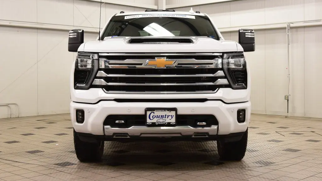 2024 Chevrolet Silverado 3500HD High Country