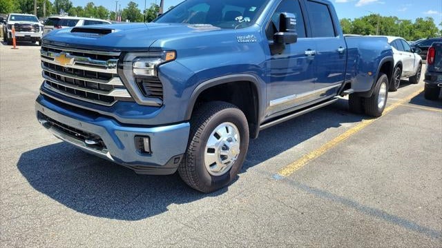 2024 Chevrolet Silverado 3500HD High Country