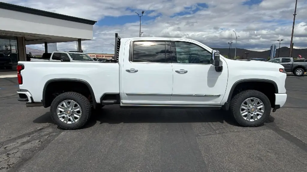 2024 Chevrolet Silverado 3500HD High Country