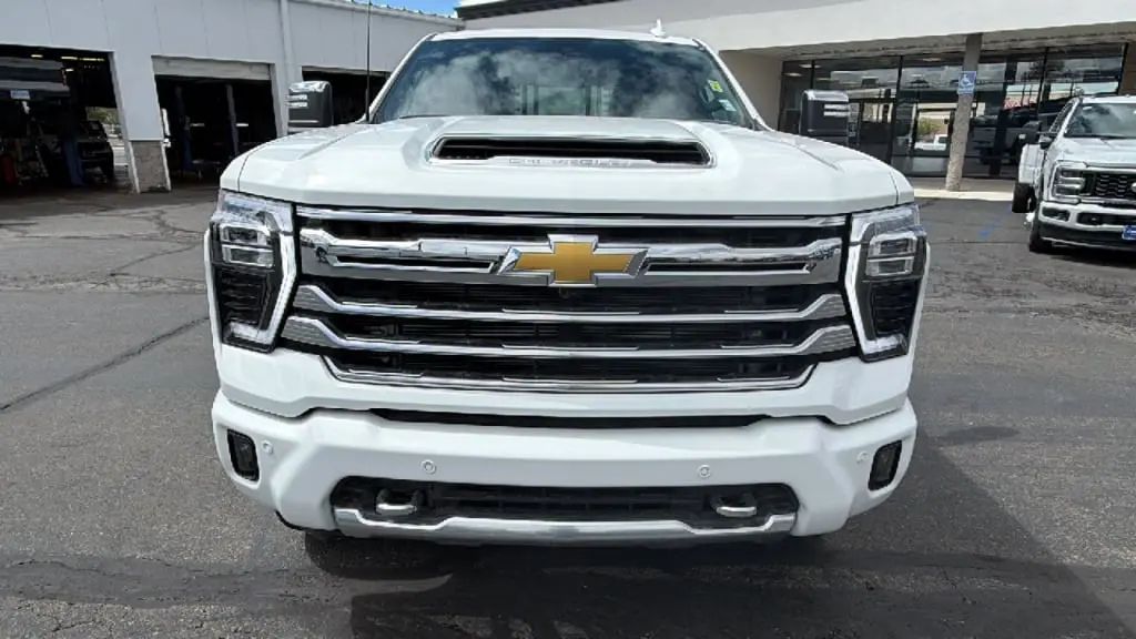 2024 Chevrolet Silverado 3500HD High Country